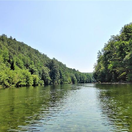 فندق Robinson Camp Kupa - Juratovicki Brig Netretic المظهر الخارجي الصورة