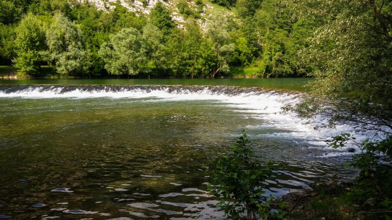 فندق Robinson Camp Kupa - Juratovicki Brig Netretic المظهر الخارجي الصورة